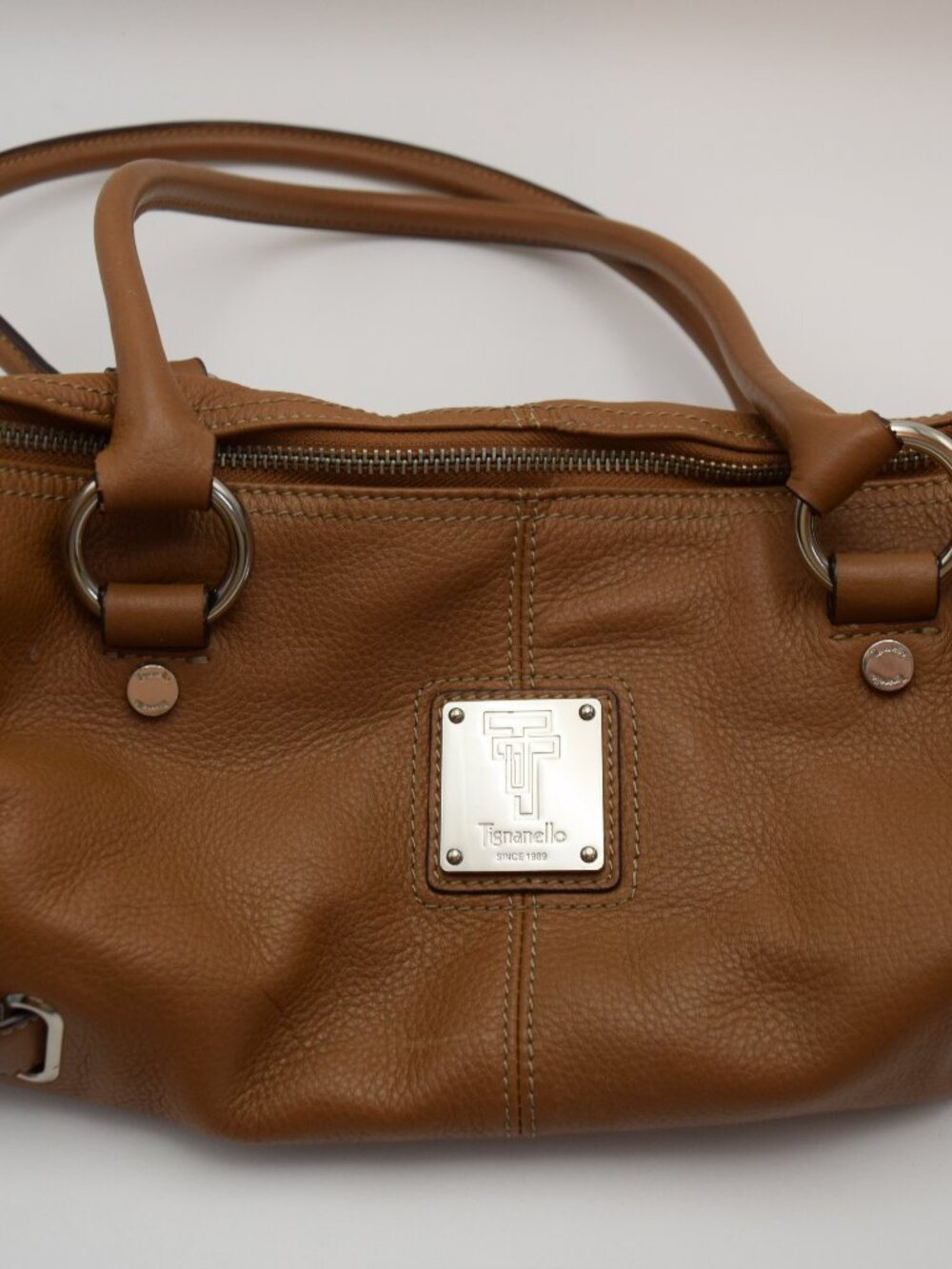 Tignanello Brandy Tan Pebbled Leather Baguette/Satchel Handbag VTG-Very Good - Picture 3 of 14